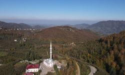 Nebiyan Dağı sonbahar renklerine büründü