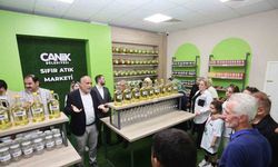 Bu markette para geçmiyor