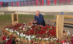 Uçak kazasında şehit olan kardeşine dua etti