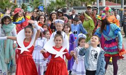 Sinop Lakerda Festivali kortej yürüyüşü yapıldı