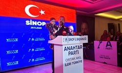 Genel Başkan Ağıralioğlu’nun konuşmasına davetsiz misafir