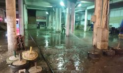 Cumartesi pazarı sonrası temizlik çalışması yapıldı