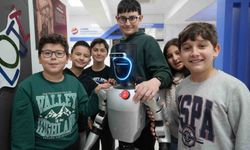 Türkiye'nin nüfusa kaydedilen ilk robotu işe başladı