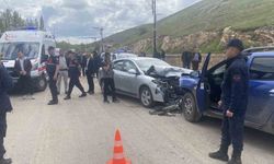 Kafa kafaya çarpışma: 8 yaralı