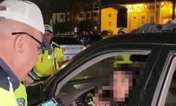 Polisi ezmeye çalıştığı iddiasıyla tutuklandı
