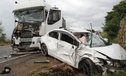 Zincirleme trafik kazası: 8 yaralı, 1 gözaltı
