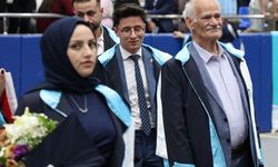 Hayali olan bölümden 75 yaşında mezun oldu