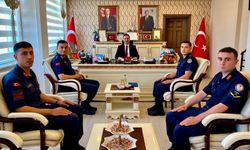 Jandarma personeli Kaymakam Gürçam'ı ziyaret etti