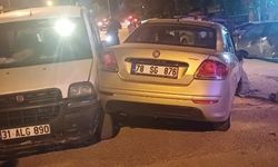 5 aracın karıştığı zincirleme kazada 2 kişi yaralandı