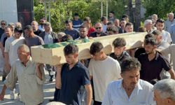 Lunapark faciasında ölen genç toprağa verildi