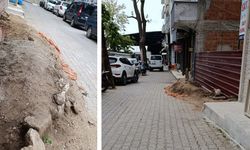 Yol üzerindeki toprak birikintisi tepki çekti