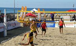 Uluslararası voleybol turnuvasının Sinop etabı başladı