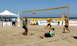Sinop'ta Uluslararası Voleybol Turnuvası devam ediyor