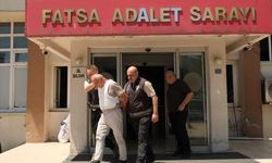 Arazi tartışmasında 3 akrabasını öldürdü