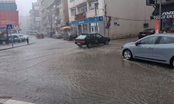 Havza'da sağanak ve rüzgar etkili oldu