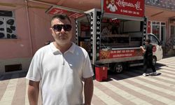 Boşanmasını böyle kutladı!