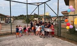 Çocuklar açık hava sinemasında buluştu