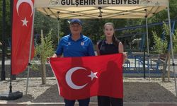 Genç Sıla, Bocce sporsunda Türkiye rekoru kırdı