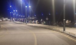 Serdar Ortaç hayranları sahilleri doldurdu