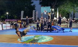 Sinop'ta "Karizma Show" ekibi geceye damga vurdu