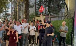 Bedensel engelli gence asker eğlencesi