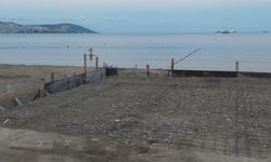 Sinop’ta plaja beton dökülmesine tepki