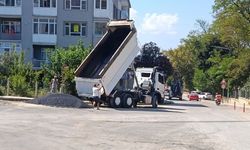 Okullar Caddesi’nde kısmi asfaltlama