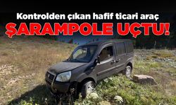 Hafif ticari araç yoldan çıkarak şarampole uçtu
