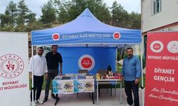 Boyabat’a ilk kez gelen öğrenciler için karşılama standı kuruldu