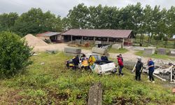 Organ naklinde kullanılan pikap devrildi