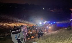 Otobüs tarlaya girdi: 24 kişi yaralandı
