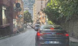Araç kuyruğu sürücülere zor anlar yaşattı