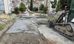 Bozulan yollar onarılıyor