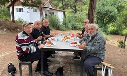 Huzurevi sakinleri doğada moral buldu