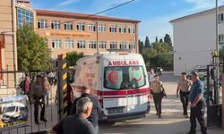 Manisa'da okul önünde silahlı saldırı