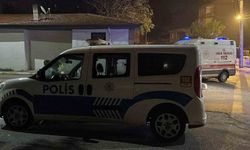 18 yaşındaki genç bıçaklı saldırıda yaralandı