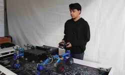 Deprem yaşayan lise öğrencisi arama kurtarma robotu geliştirdi