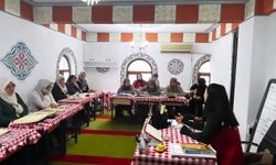 Sinop'ta Kur'an kursu öğrencilerine koruyucu aile hizmeti tanıtıldı