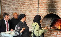Üniversite öğrencileri şehir ve kültür dersini tarihî mekânlarda işledi