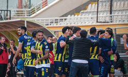 Küçükçekmece Sinopspor deplasmanda şov yaptı!