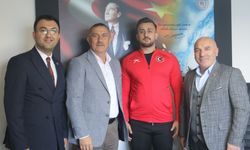 Tataminin Gururu Ümit Ercan Sinop’ta!