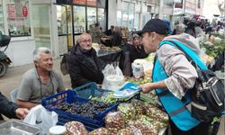 Sinop İYİ Parti'den pazar yeri ziyareti