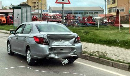 Otogar kavşağında trafik kazası: 1 yaralı