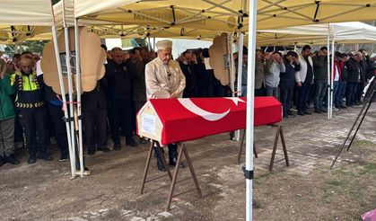 Kazada hayatını kaybeden polis memuru toprağa verildi