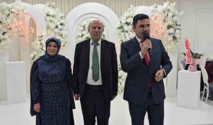 40. evlilik yıl dönümlerini düğünle kutladılar