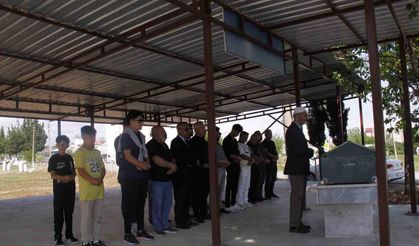 Su kanalında ölü bulunan çocuk toprağa verildi