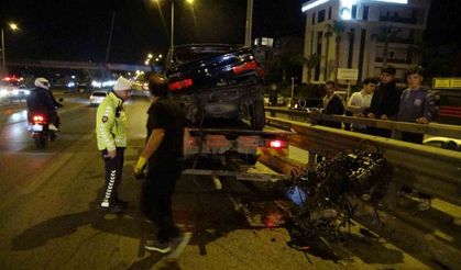Takla atan aracın açılan kapısından fırladı, hayatını kaybetti