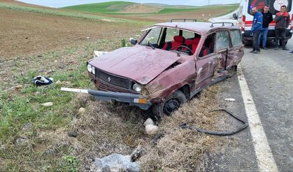 Çorum'da otomobil devrildi: 6 yaralı