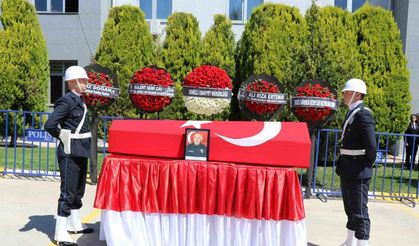 Kalp krizin geçiren polis memuru kurtarılamadı