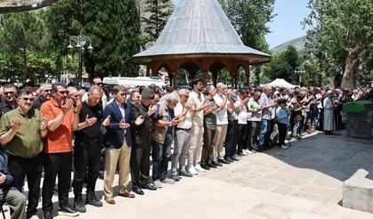 Amasyalı gazeteci Necati Apaydın hayatını kaybetti